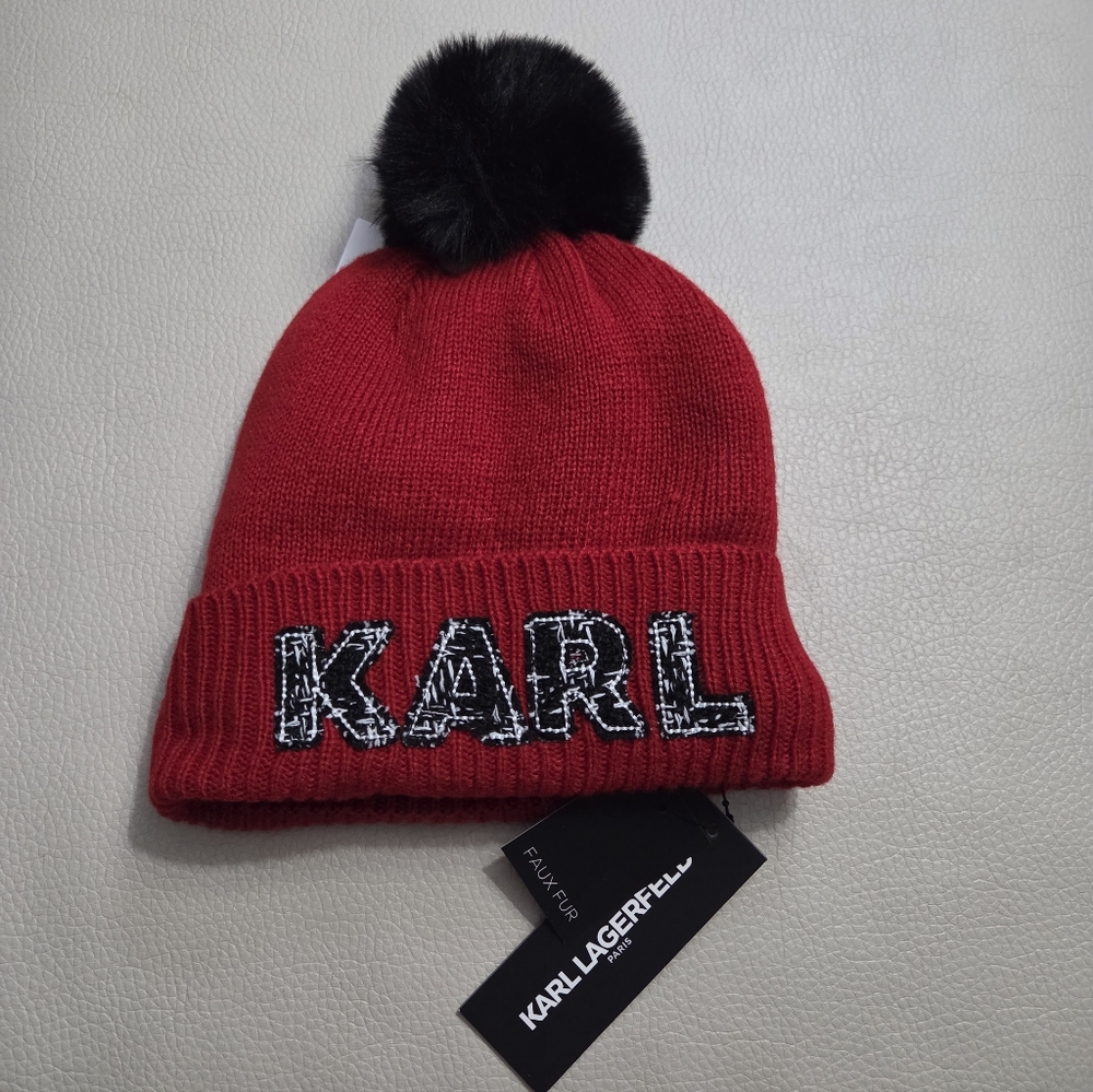 NWT - Karl Lagerfeld Paris Women's Pom Pom Beanie